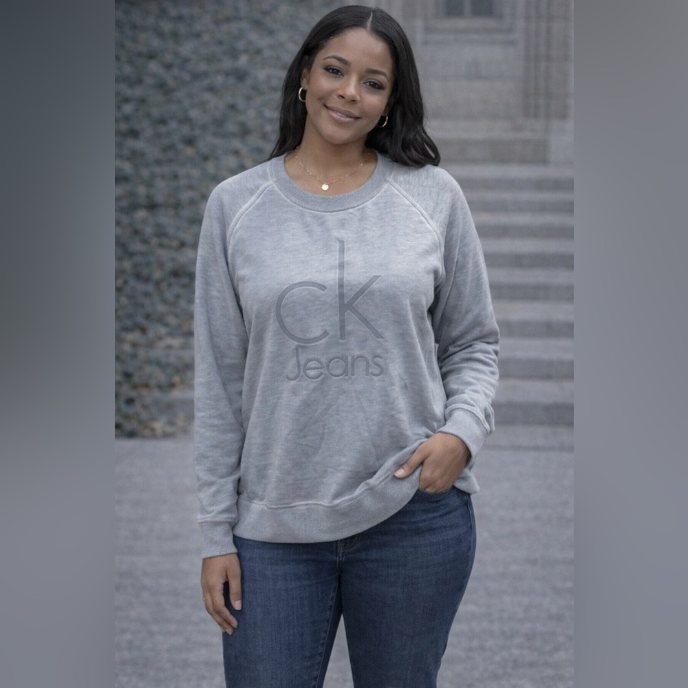 Calvin Klein Jeans Gray Tonal Logo Crewneck Sweatshirt Women’s Pullover